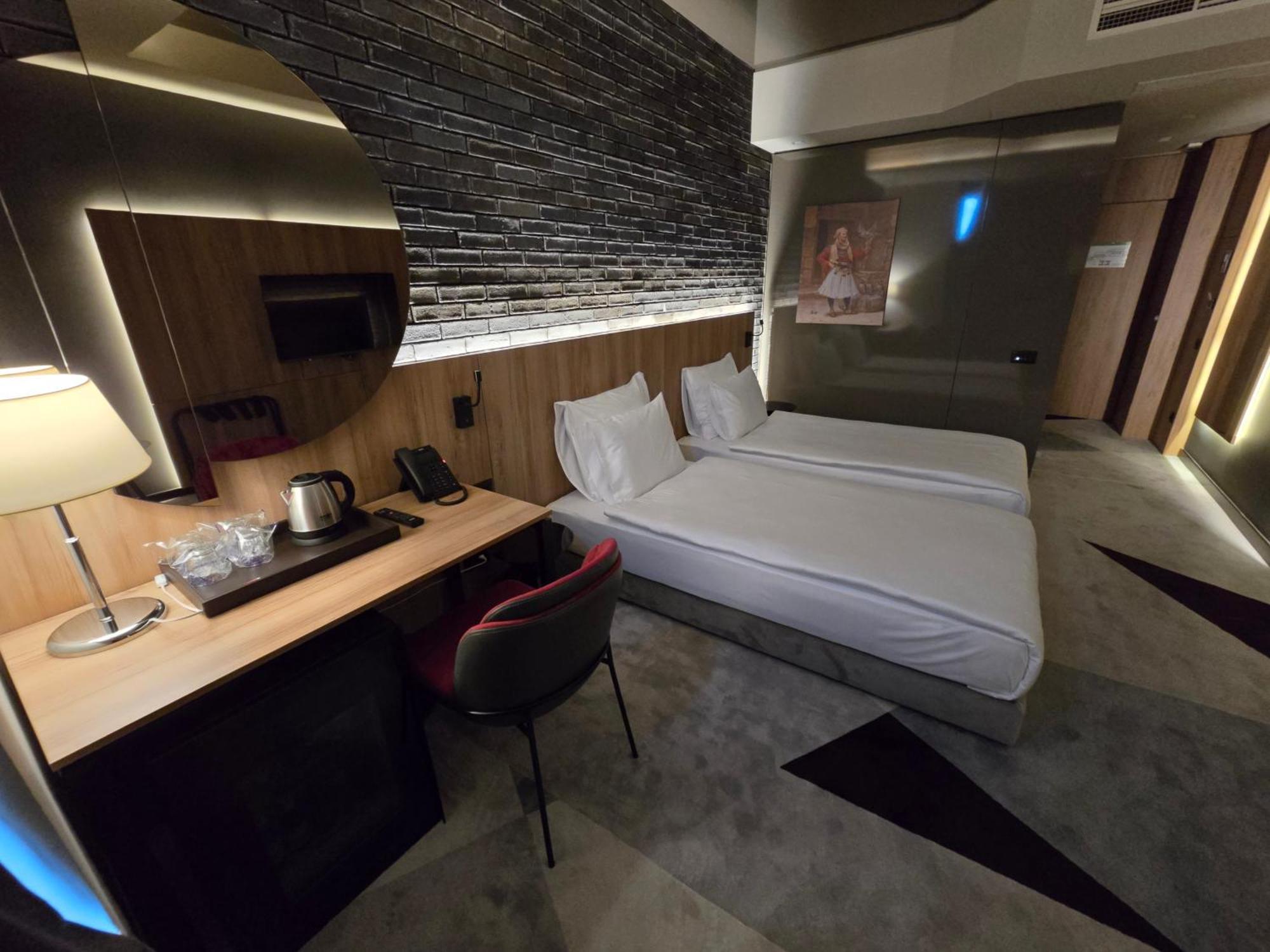Hotel Vojvoda Putnik รานเย ภายนอก รูปภาพ
